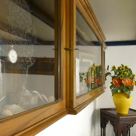 Casa Vittoria Apartment *
