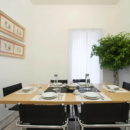Casa Vittoria * Naples